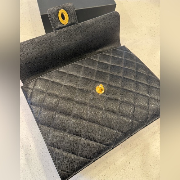 Chanel vintage caviar quilted business bag - Picture 5 of 14